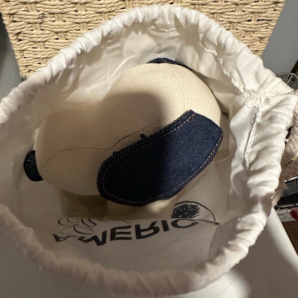 American Eagle Outfitters Cream and Black Drawstring Bag - Picture 5 of 5